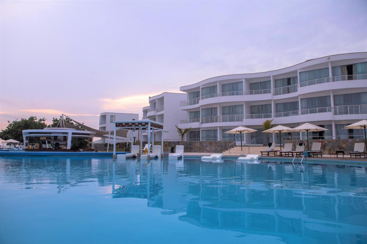 Vpx Hotel Асия Екстериор снимка