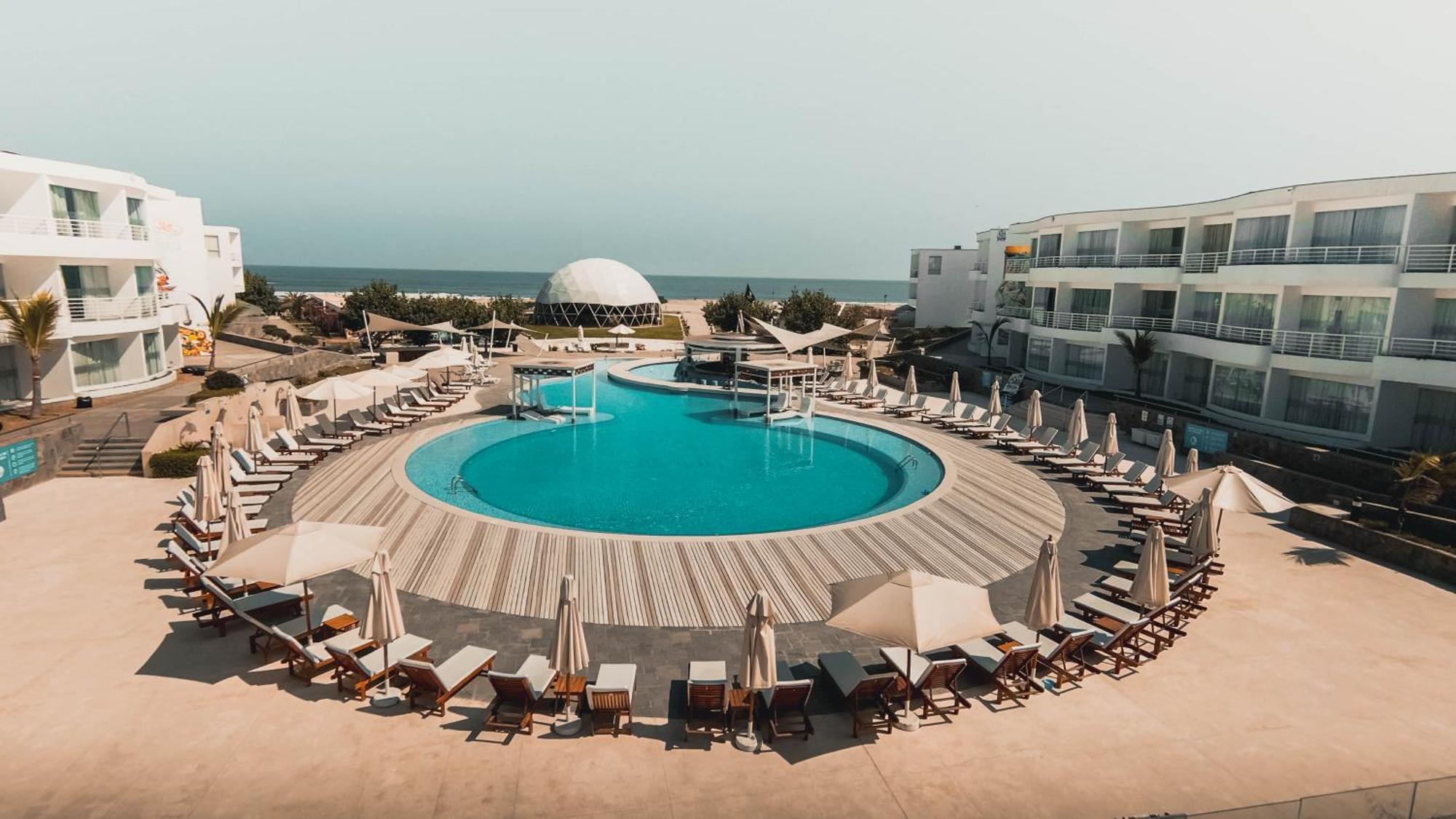 Vpx Hotel Асия Екстериор снимка