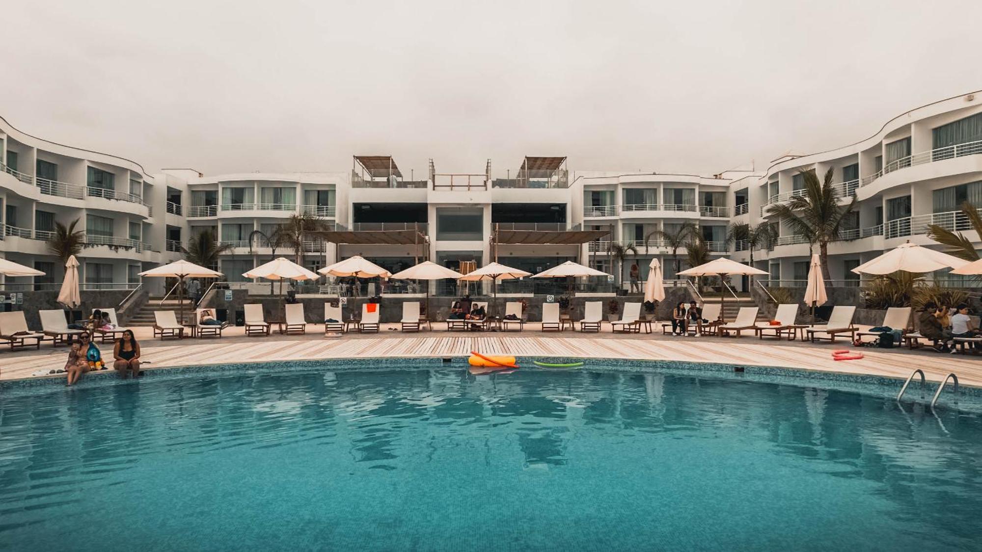 Vpx Hotel Асия Екстериор снимка