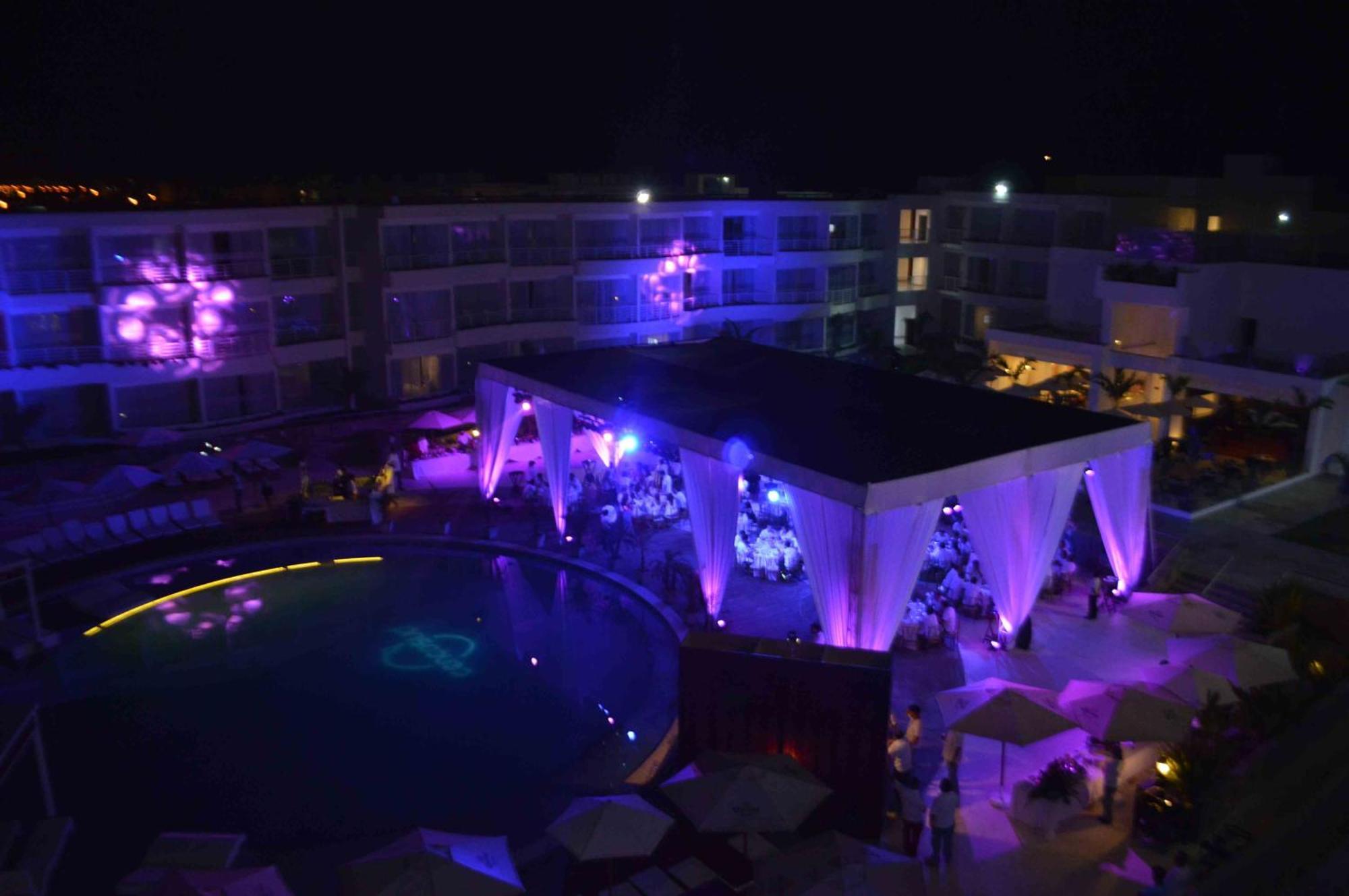 Vpx Hotel Асия Екстериор снимка